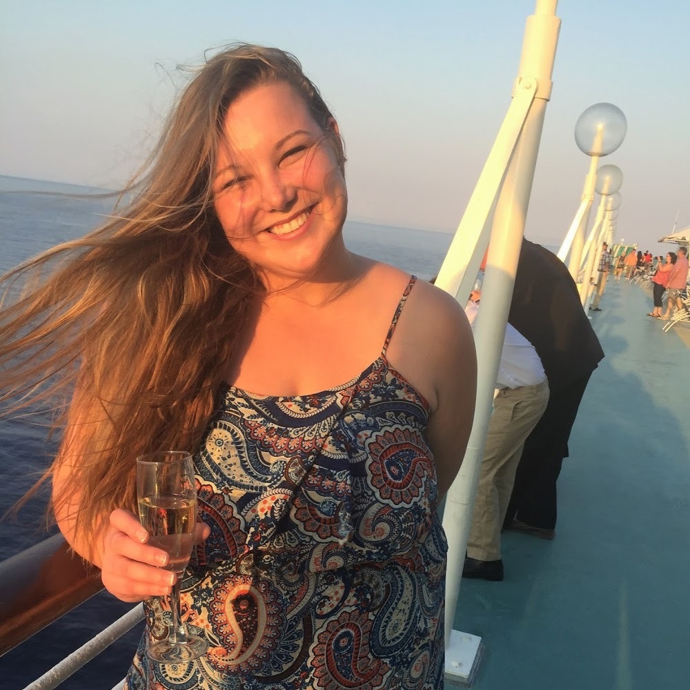 Meet your Posher, Kayla